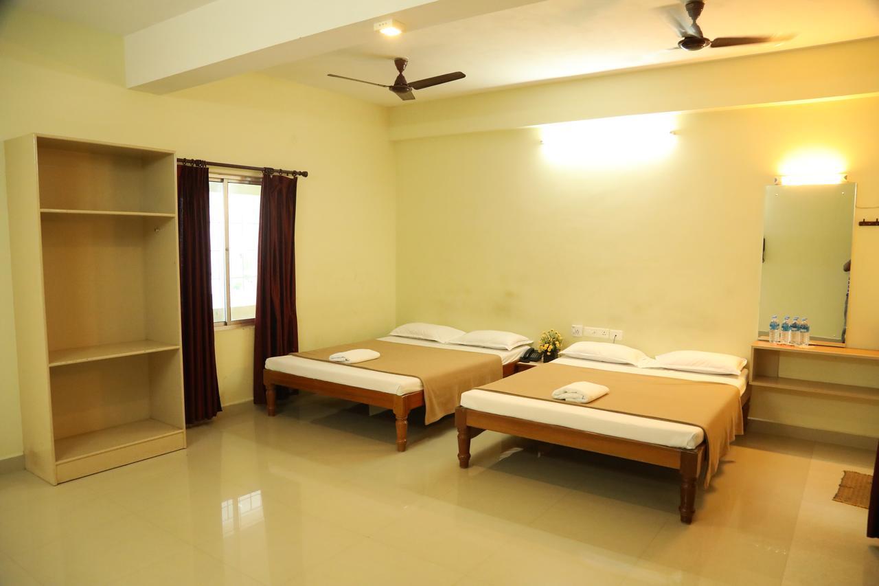 Ganesh Residency Hotel Pondicherry Exterior foto